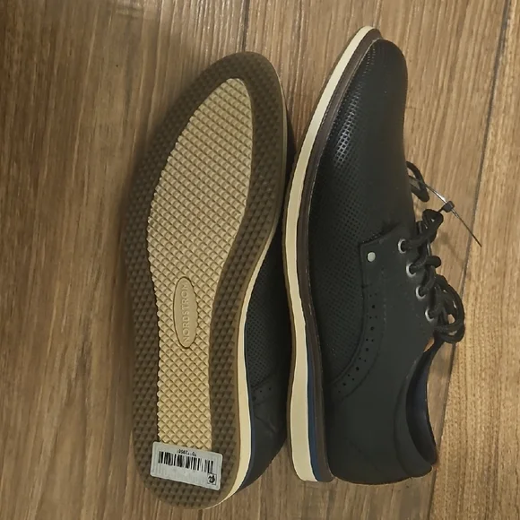 Nordstrom Dress Shoes (Kids) - Picture 3 of 6